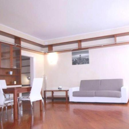 Trevi Nice Holiday - Luxury Apartment روما المظهر الخارجي الصورة