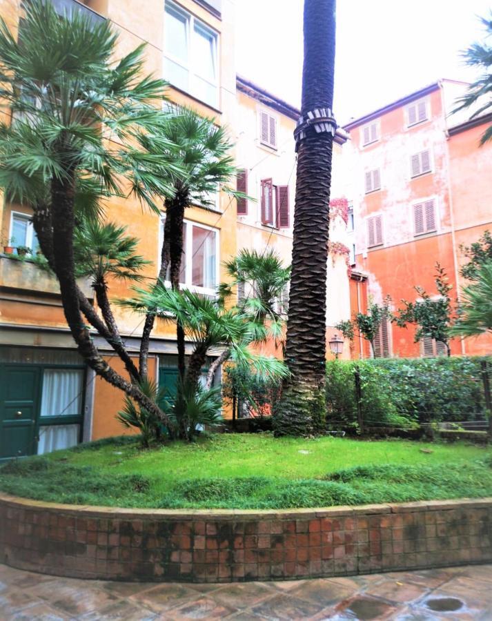 Trevi Nice Holiday - Luxury Apartment روما المظهر الخارجي الصورة